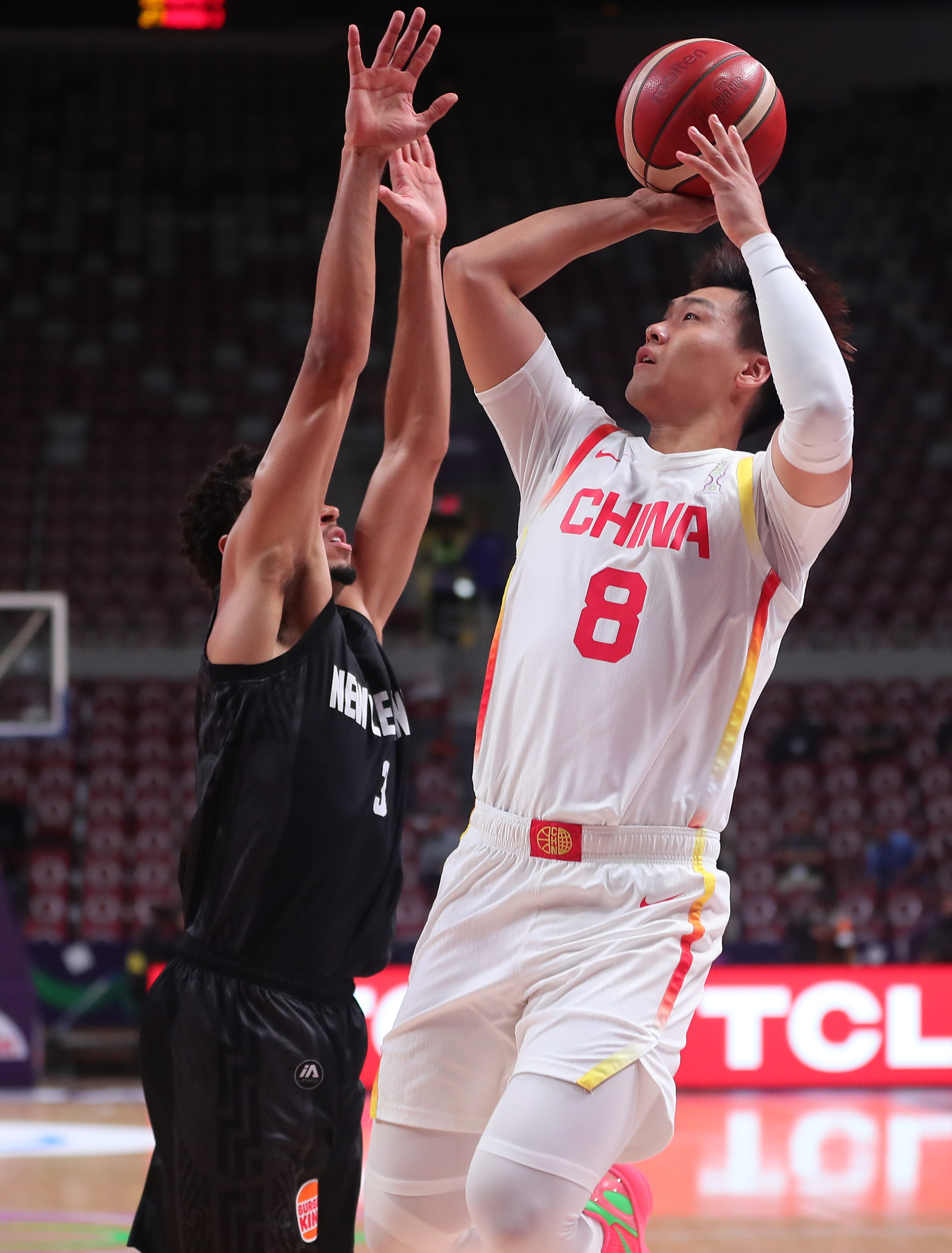 乐竞官网-国际比赛日CBA常规赛焦点战，深圳男篮再遭质疑，球迷炸锅，球队文化再被提及的简单介绍